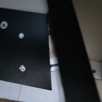 Orta Sehpanın Montaj Ve Üretim Kusuru Nedeniyle Tam Değişim Talebi