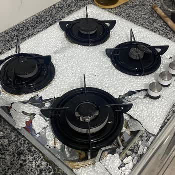 Dostkar Yapı Market Ocak Camı Patladı!