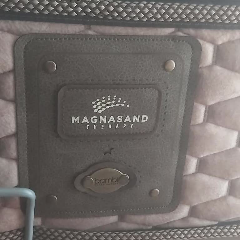 Bambi Yatak Bel Ağrısına Sebep Oldu!