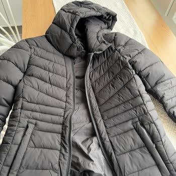 Skechers Kadın Montunda Çıkan Tüyler Nedeniyle İade Talebi