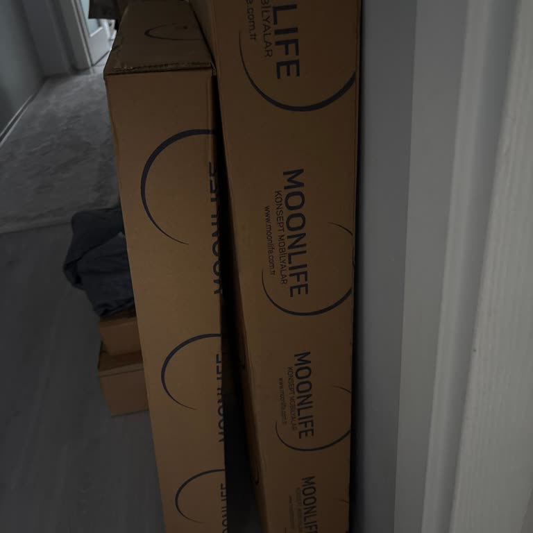 Moon Life Yanlış Teslimatı Ve Ağır Dolapların Geri Getirilmesi Talebi