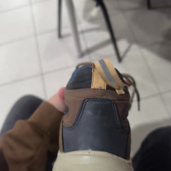 FLO Botunda 10 Gün İçinde Açılma Ve Yırtılma, Hemen Değişim Talebi