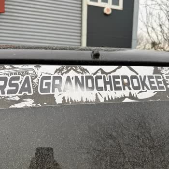 Okyay Works Garanti Verilen Sticker Uygulamasında Erken Solma Ve Müşteri Hizmetleri İhmali