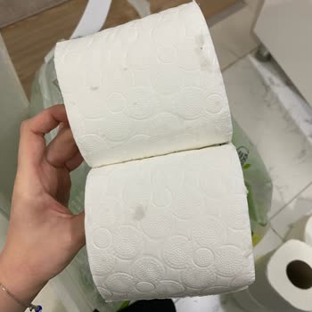 Ambalajda 3 Katlı Yazılı Olmasına Rağmen İnce Ve Hijyenik Olmayan Tuvalet Kağıdı