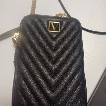 Victoria's Secret Çantada Kalite Sorunu Yaşıyorum