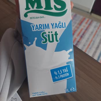 Vicdaniye Şok Market’te Kesilmiş Ve Tortulu Süt