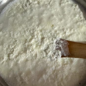 Son Kullanma Tarihi Geçmemiş Süt Ürününün Bozuk Çıkması