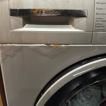 Bosch Çamaşır Makinesindeki Boya Ve Paslanma Sorunu, Garanti Dışı Servis Ücretine Karşı İtiraz