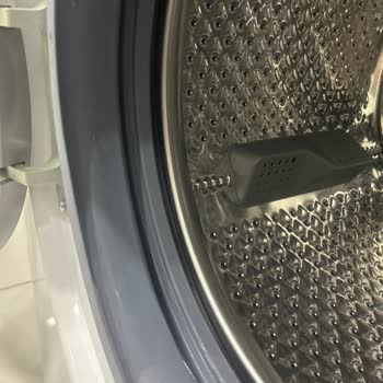 Arçelik Çamaşır Makinesinde Tekrarlayan Kazan Değişimi Ve Kapak Boşluğu Dolayı Cihaz Değişimi Talebi