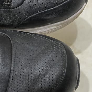 Skechers Ayakkabısında Üretim Hatası Ve Garanti Yanıtsızlığı