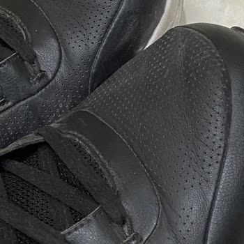 Skechers Ayakkabısında Üretim Hatası Ve Garanti Yanıtsızlığı