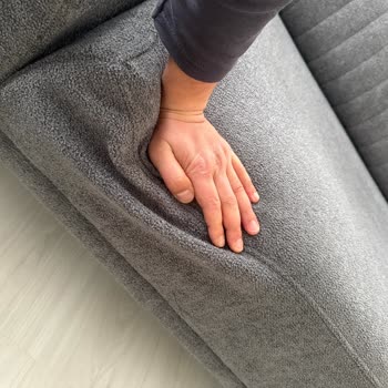 Montajda Ürün Kırıldı, Koltuk Süngeri Kullanılamaz Ve Şirket Cevap Vermiyor