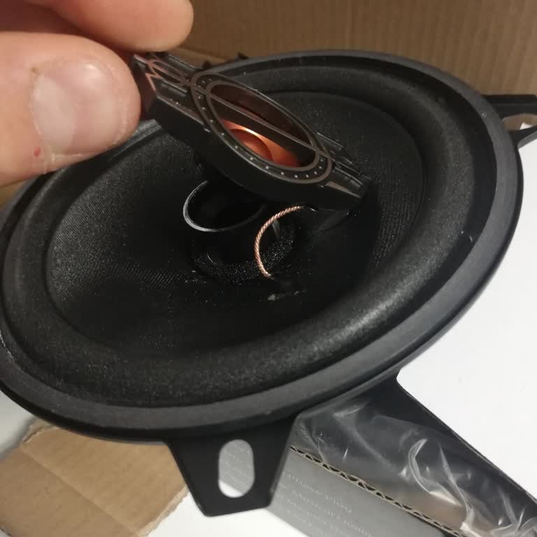 Hasarlı Hoparlör Ve 24 Gün Süren İade Beklemesi