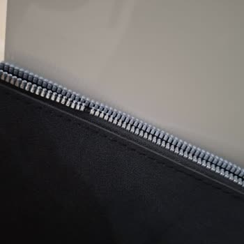 Fermuar Eksik Ve Müşteri Desteği Yok