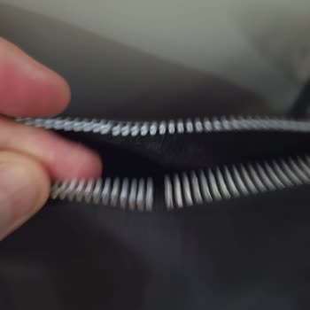 Fermuar Eksik Ve Müşteri Desteği Yok