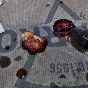 Sbarro İnce Ve Yanmış Sucuklu Pizza Kalitesi Şikayeti Ve Ücret İadesi Talebi