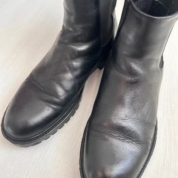 Botta Çatlaklar Ve Yırtılma, İade Ve Değişim Talebim Reddedildi