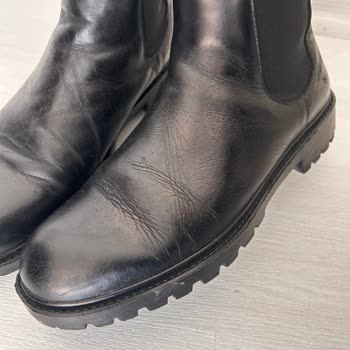 Botta Çatlaklar Ve Yırtılma, İade Ve Değişim Talebim Reddedildi