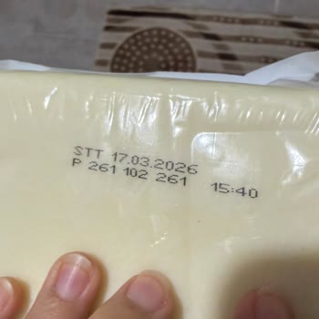Son Kullanma Tarihi Geçmemiş Kaşarda Şerit Küf Tespiti Ve İade Talebi