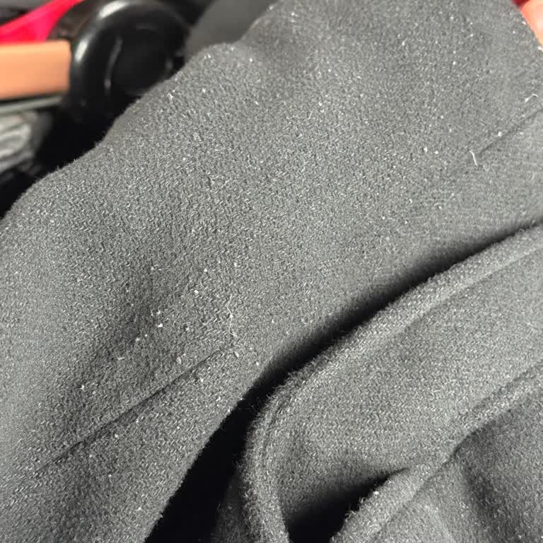 LCW Online Mağazasından Alınan Kaban Hızlı Tüylenme Ve Kalitesiz Görünüm Nedeniyle İade Talebi