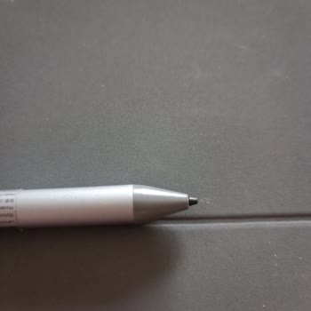 Kalem Uçları Eksik Ve Kaba Müşteri Temsilcisi