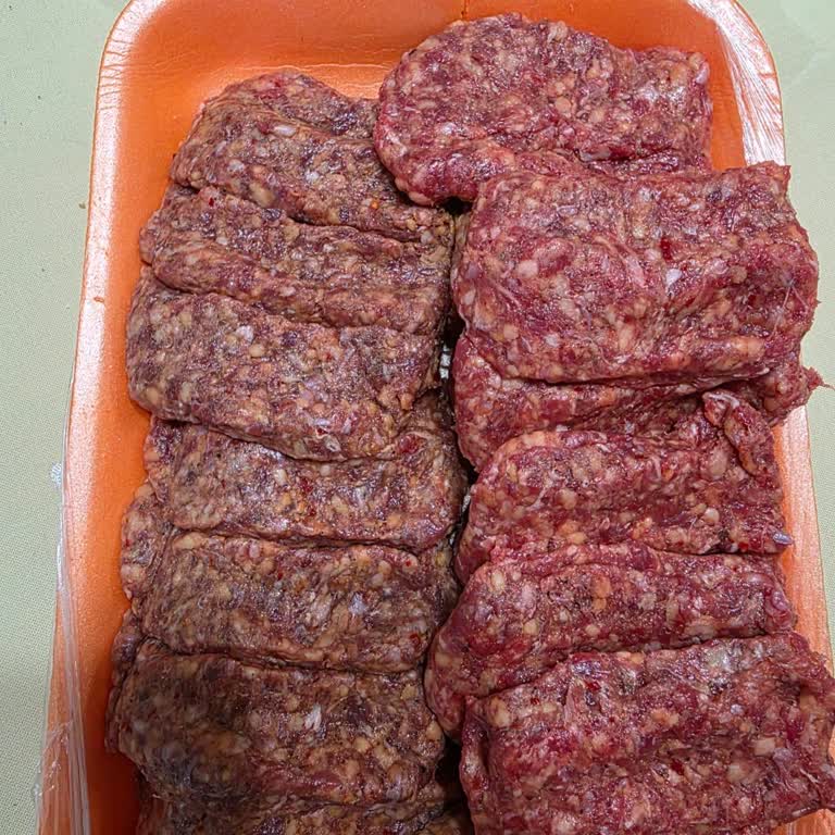 Köfte Siparişinde Tazelik Şüphesi: Eski Ve Yeni Karışıklığı