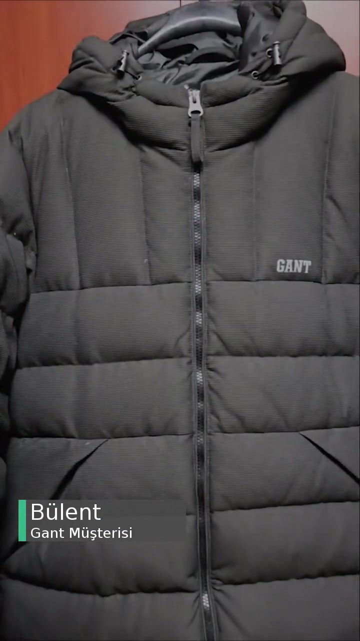 Gant Marka Kaz Tüy Mont Felaket Şekilde Tüy Bırakıyor videonun kapak resmi