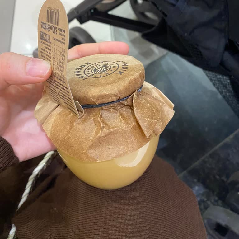 Manisa Forum Magnesia Şubesinde Açılmamış Fındık Kremasında Yağ Sızıntısı Ve İade Reddi