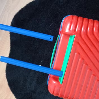 Rize Ankara Uçuşunda Kırılan Valiz Ve Çocuk Arabası İçin Değişim Talebi