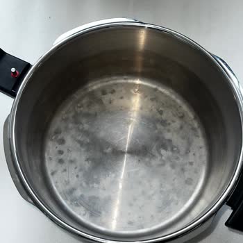 Kusurlu Düdüklü Tencere İçin İade Talebi Ve Müşteri Hizmetlerinden Yanıt Gelmemesi