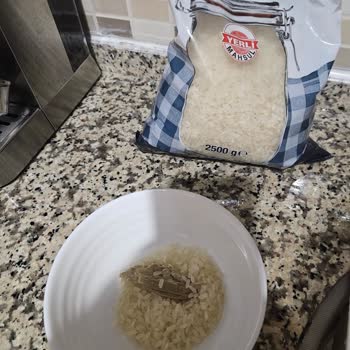 Migros Baldo Pirinçinde Sert Cisim Keşfi Gıda Güvenliği Riski Ve İade Talebi