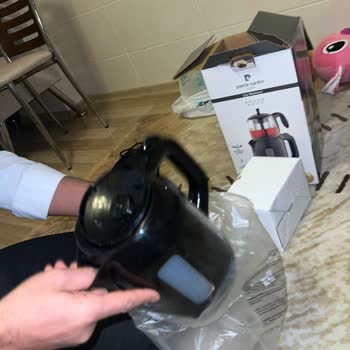 Kırık Çay Makinesi Değişim Talebi Ve Personel Davranışı