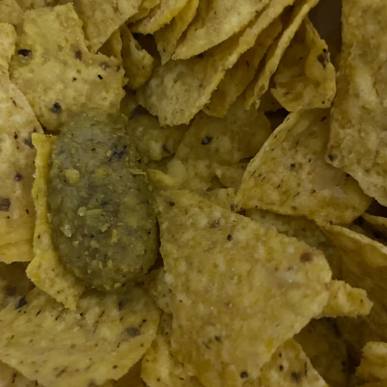 BİM Cips Paketi İçinde Yabancı Madde Bulundu