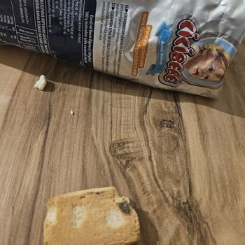 Eti Cici Bebe Bisküvi Paketi İçinde Yabancı Madde Görüldü