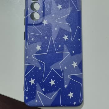 Rich Case Görseldeki Üründen Kalitesiz Şekilde Geldi