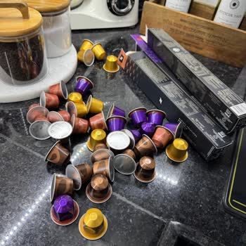 Patlak Gelen Nespresso Kapsüllerinin Ücretsiz Yeniden Gönderilmesi Talebi