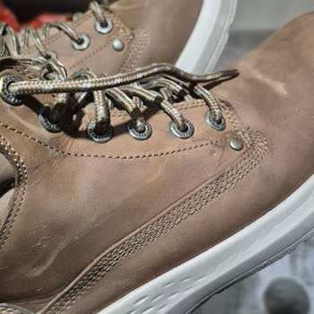 Yüksek Fiyatlı Skechers Botum Yağmurda Su Alıp Renk Soldu, İade Reddiyle Hayal Kırıklığı