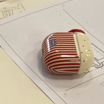 Kamil Koç Otobüsünde Kayıp Airpods Şarj Kutusu İçin Acil İnceleme Talebi