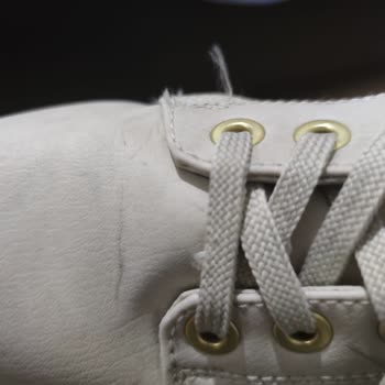 Kısa Sürede Yırtılan Kinetix Bot İçin Değişim Ve İade Talebi!