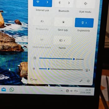 Batarya Arızası Ve Vidalı Montaj Eksikliği Nedeniyle Tekrarlanan Servis Süreci Ve İade Talebi