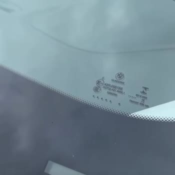 Koru Sigorta’da Cam Çatlağı İçin Uzun Süreli Ve Çözüm Yok Süreci