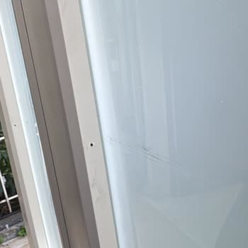 60 Bin TL Ödemesi Sonrası Hasarlı Kapılar Ve İade Talebi