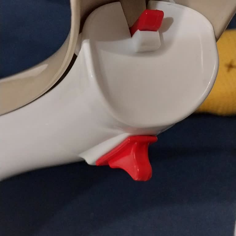 Kırılan Babyjem Banyo Oturağı İçin İade Ve Telafi Talebi