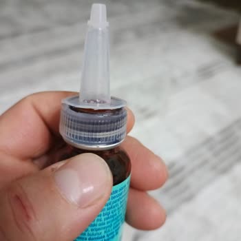 Metsil Damlasının Kapağı Kırıldı Ve Çocuğun Yüzüne Dökülerek Güvenimizi Sarstı