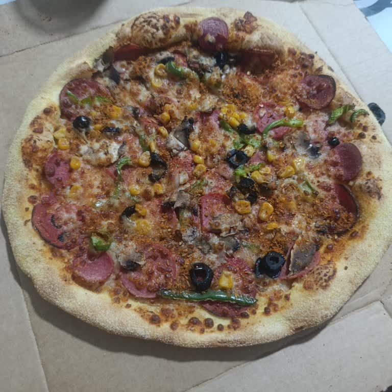 Domino’s Şubesinde Malzeme Eksikliği Ve Soğuk Pizza, Telefonla İletişim Yok