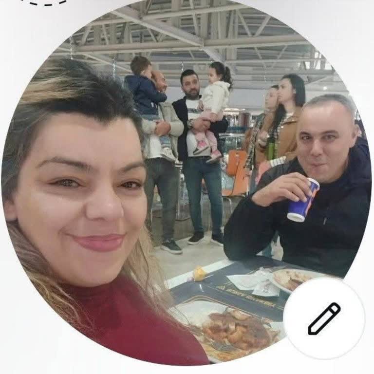 Uyarı Almadan Kapatılan Facebook Hesabım İçin Geri Dönüş Bekliyorum