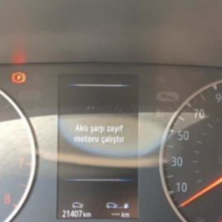 Renault Clio’da Kronik Şarj Hatası Ve Bilgilendirme Eksikliği