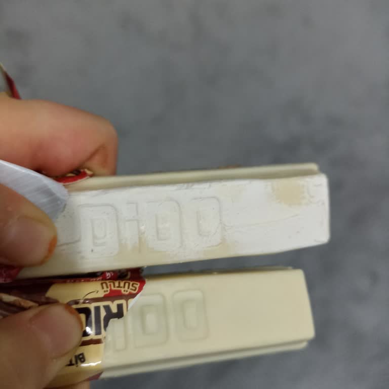 Şok Market Dido Çikolatasında Beyaz Tabaka Ve Sağlık Endişesi