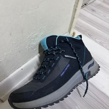 Skechers Kar Botunda Bağcık Koptu, Değişim Talebine Cevap Yok