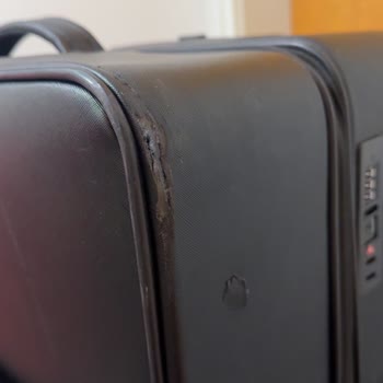 Kırık Valiz Teslimi İçin Ajet’e Tam Tazminat Talebi